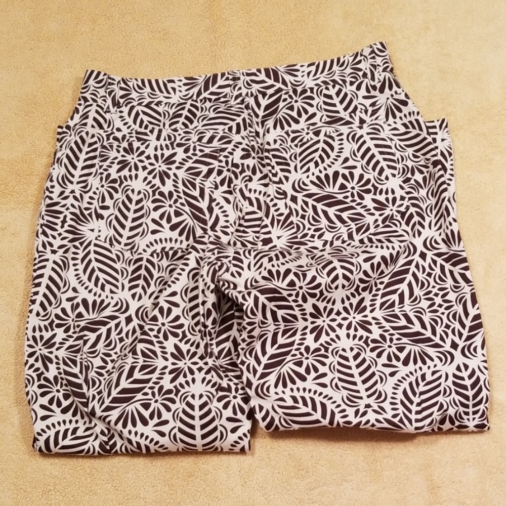 Jones New York Sport Brown & Cream Capris in 6 - Picture 5 of 7